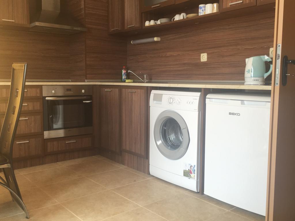 Apartment Golden Sea View