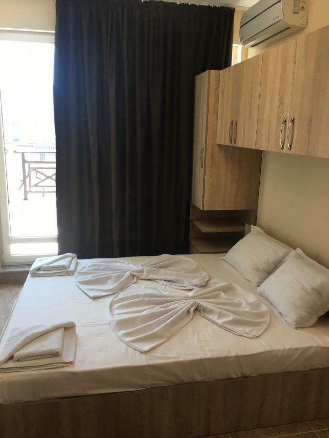 Apartment Golden Sea View